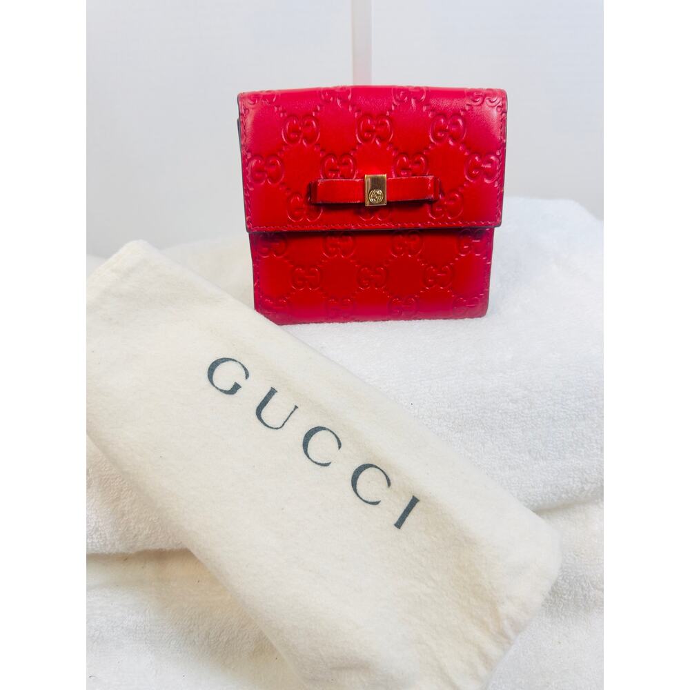 Gucci Guccissima Red Leather Compact Wallet Bow Detail Made in Italy